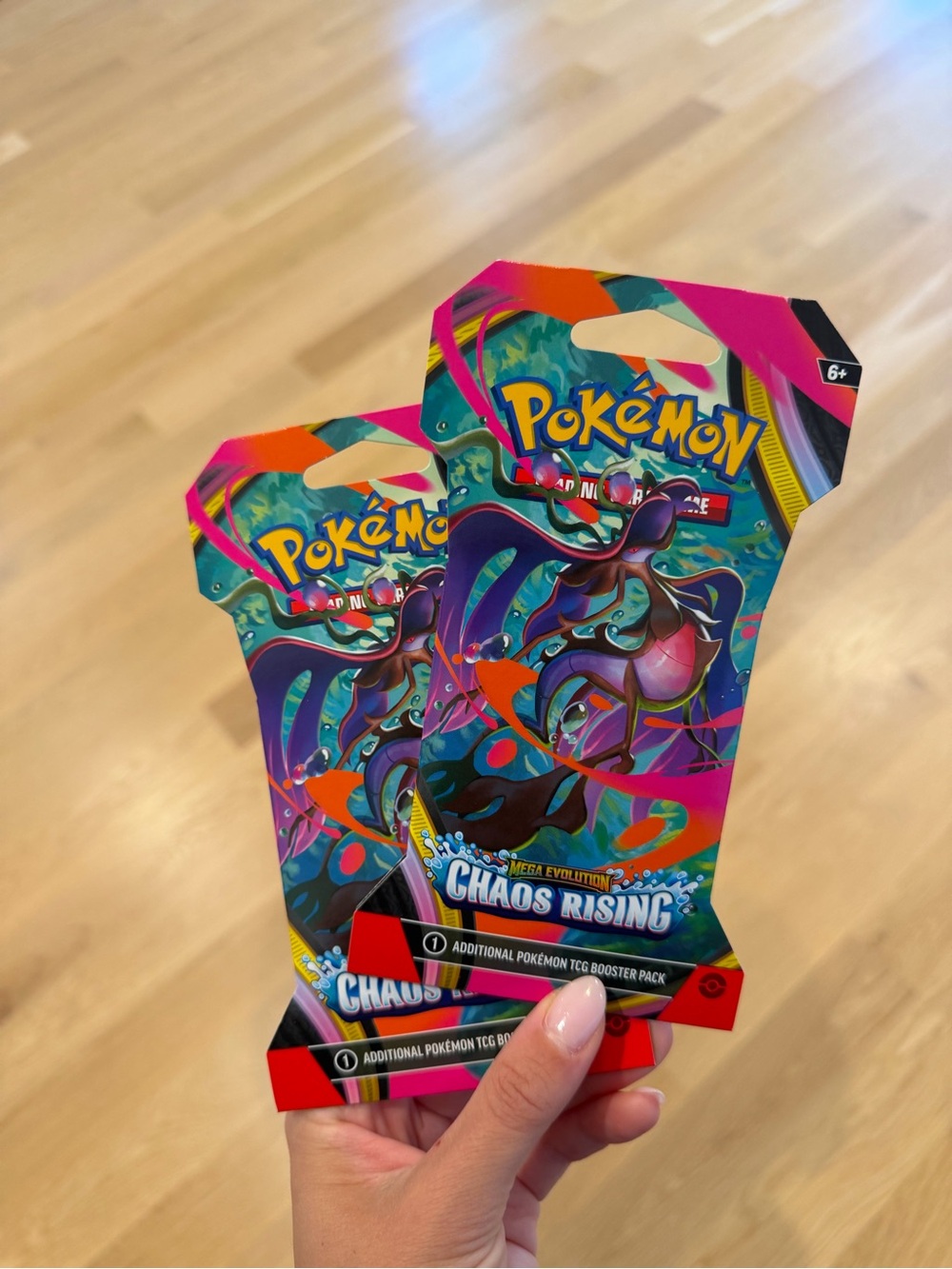 NWT VIRAL Pokemon Mega evolution s4 chao rising blaster